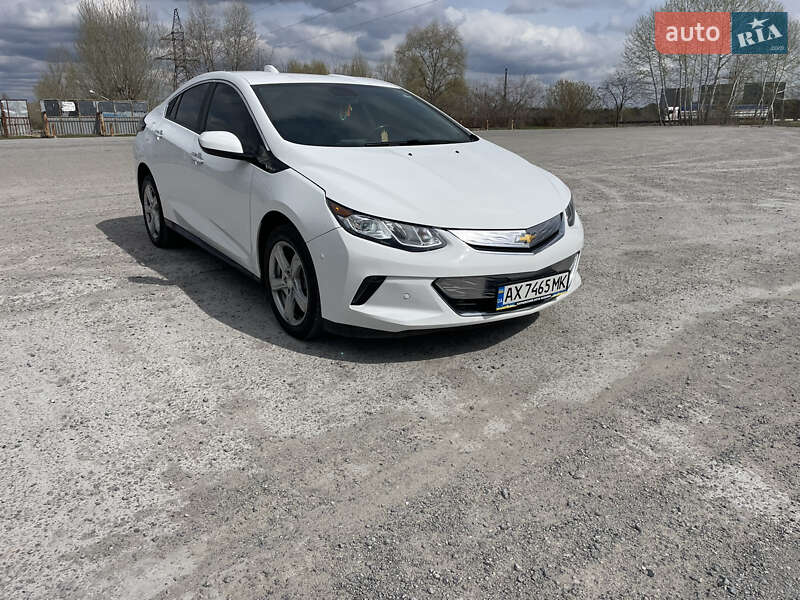 Хетчбек Chevrolet Volt 2015 в Кам'янському