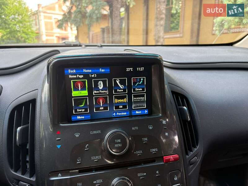 Хэтчбек Chevrolet Volt 2015 в Полтаве