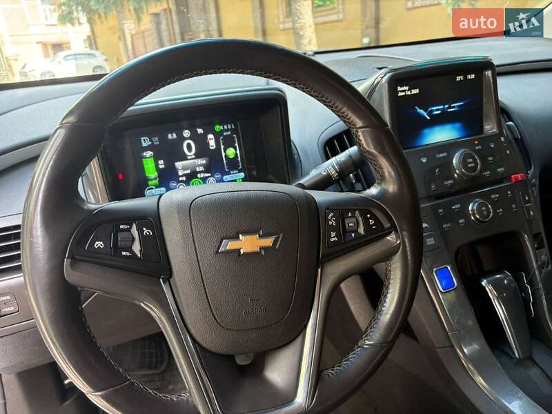 Хэтчбек Chevrolet Volt 2015 в Полтаве фото 12 Хэтчбек Chevrolet Volt 2015 в Полтаве