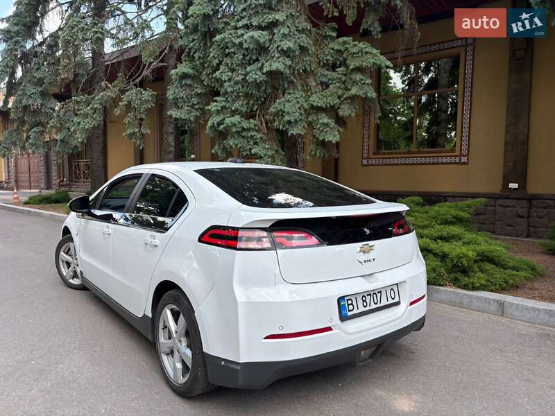 Хэтчбек Chevrolet Volt 2015 в Полтаве фото 25 Хэтчбек Chevrolet Volt 2015 в Полтаве