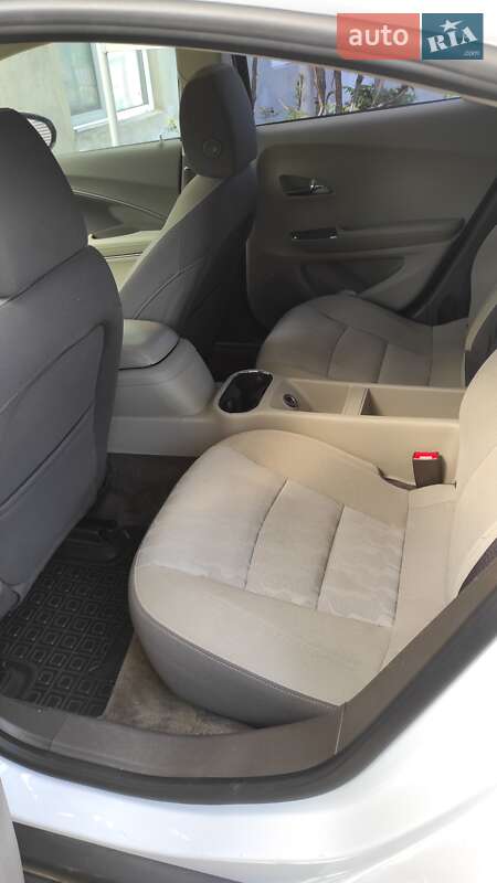 Хетчбек Chevrolet Volt 2015 в Одесі