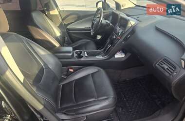 Хэтчбек Chevrolet Volt 2012 в 