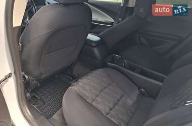 Хэтчбек Chevrolet Volt 2015 в 