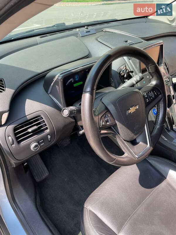 Хэтчбек Chevrolet Volt 2013 в Софиевской Борщаговке фото 15 Хэтчбек Chevrolet Volt 2013 в Софиевской Борщаговке