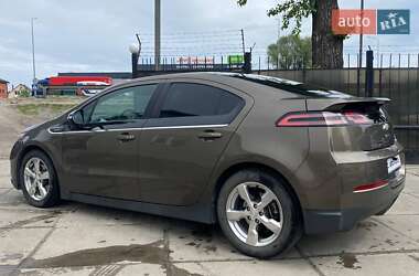 Хэтчбек Chevrolet Volt 2014 в 