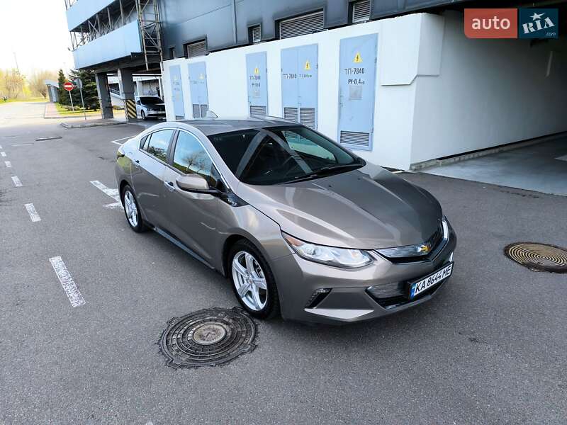 Хетчбек Chevrolet Volt 2017 в Києві