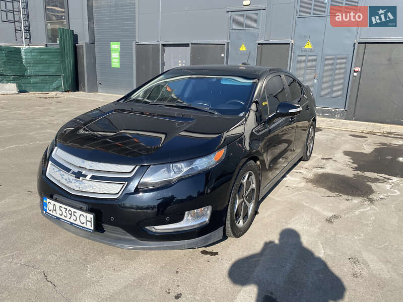 Хэтчбек Chevrolet Volt 2015 в 