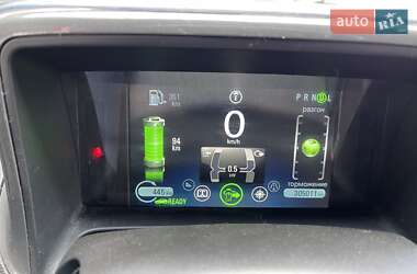 Хэтчбек Chevrolet Volt 2014 в Киеве