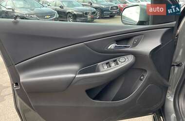 Хэтчбек Chevrolet Volt 2017 в 