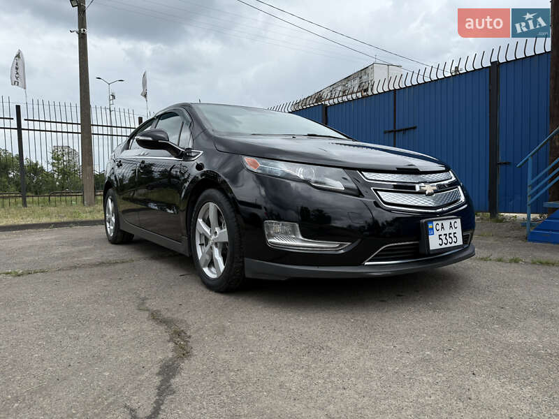 Хетчбек Chevrolet Volt 2015 в Києві