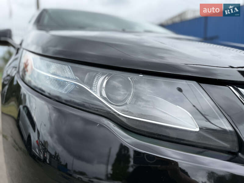 Хетчбек Chevrolet Volt 2015 в Києві