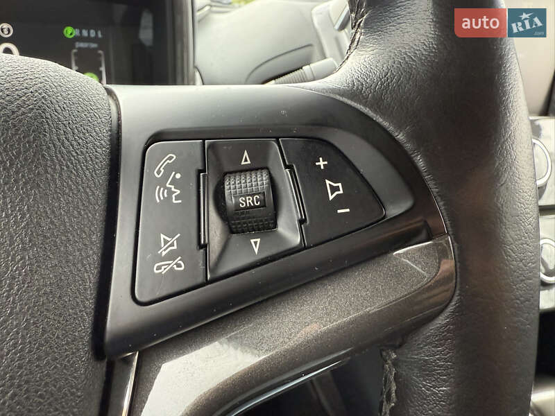 Хетчбек Chevrolet Volt 2015 в Києві