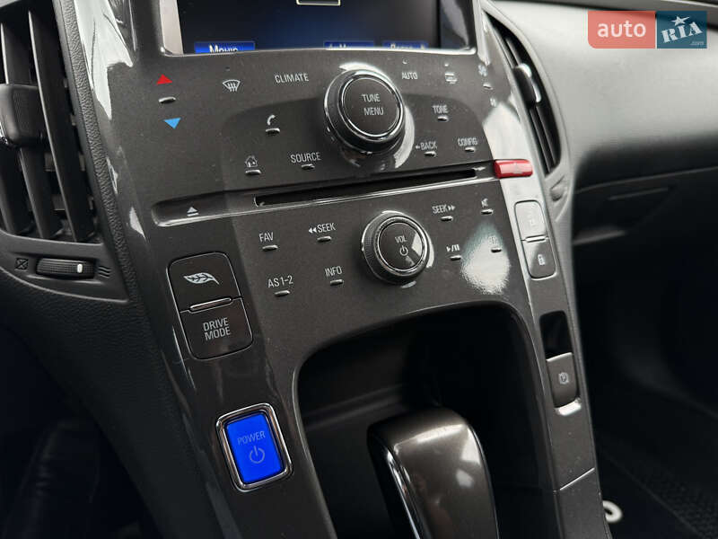 Хетчбек Chevrolet Volt 2015 в Києві