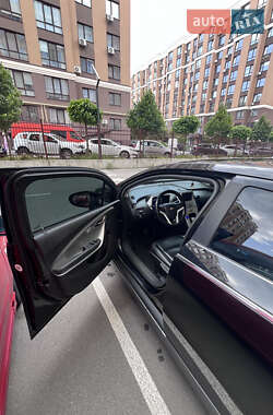 Хэтчбек Chevrolet Volt 2011 в Киеве