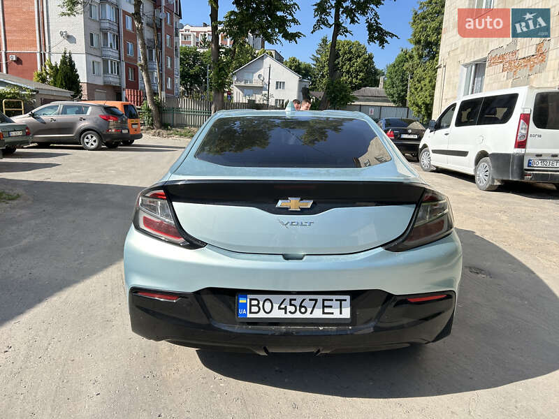 Хэтчбек Chevrolet Volt 2017 в Тернополе