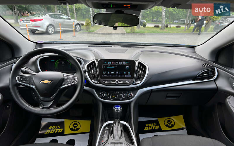 Хэтчбек Chevrolet Volt 2015 в Львове