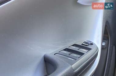 Хэтчбек Chevrolet Volt 2014 в 