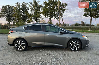 Хэтчбек Chevrolet Volt 2017 в 
