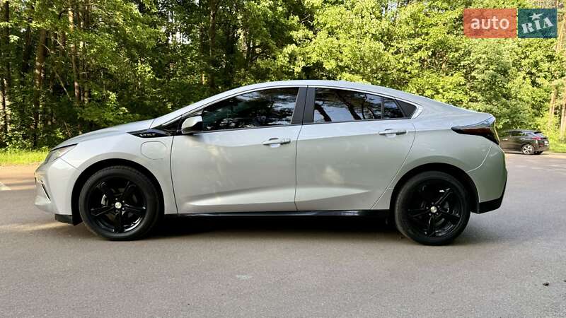 Хетчбек Chevrolet Volt 2017 в Житомирі