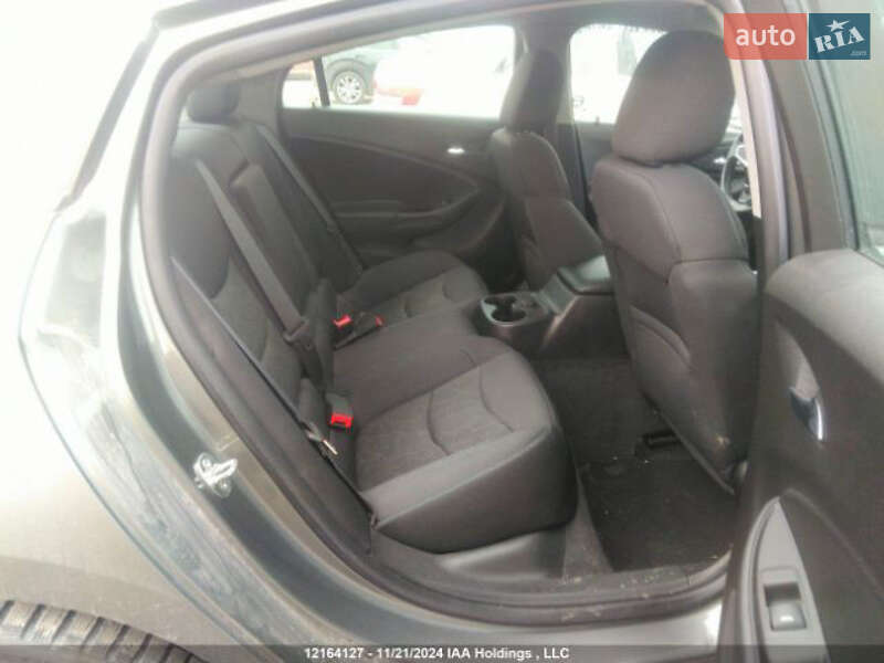 Хэтчбек Chevrolet Volt 2016 в Ивано-Франковске