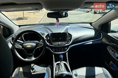 Хэтчбек Chevrolet Volt 2016 в 