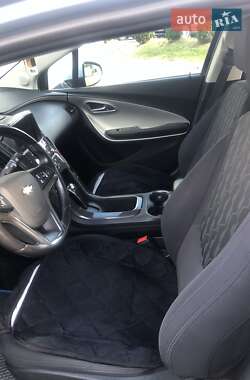 Хэтчбек Chevrolet Volt 2014 в 