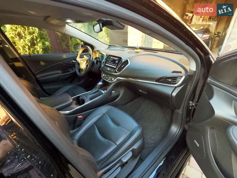 Хэтчбек Chevrolet Volt 2017 в Виннице фото 15 Хэтчбек Chevrolet Volt 2017 в Виннице