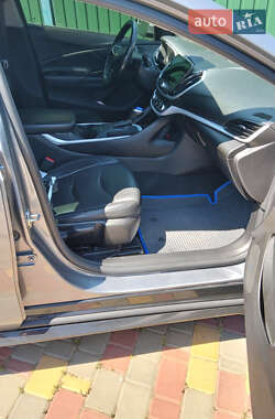 Хетчбек Chevrolet Volt 2018 в 