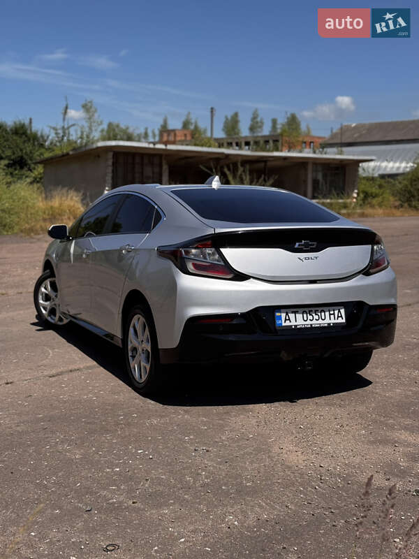 Хэтчбек Chevrolet Volt 2016 в Калуше фото 9 Хэтчбек Chevrolet Volt 2016 в Калуше