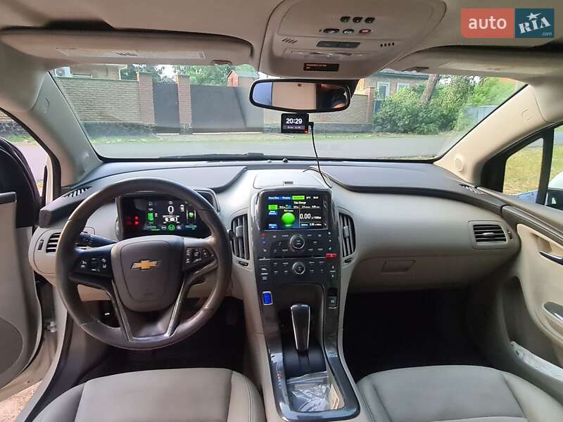 Хэтчбек Chevrolet Volt 2013 в Черкассах