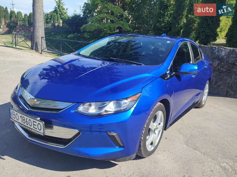Хэтчбек Chevrolet Volt 2016 в Тернополе