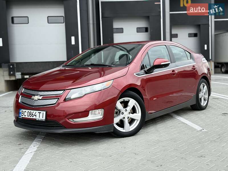 Хэтчбек Chevrolet Volt 2013 в Львове