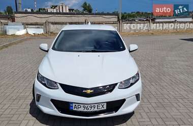 Хэтчбек Chevrolet Volt 2016 в 