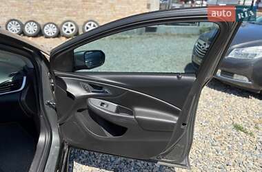Хэтчбек Chevrolet Volt 2017 в 