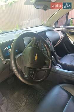 Хэтчбек Chevrolet Volt 2012 в 