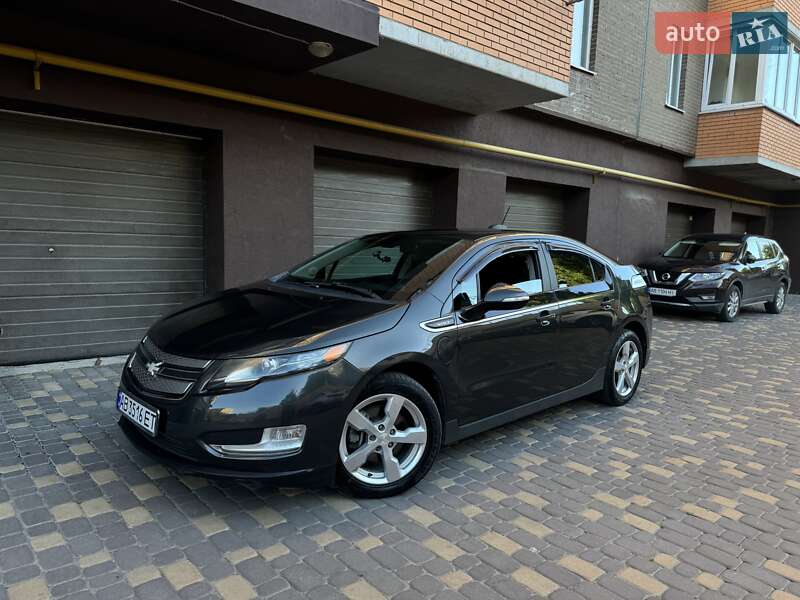 Хэтчбек Chevrolet Volt 2015 в Виннице