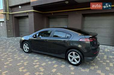 Хэтчбек Chevrolet Volt 2015 в 
