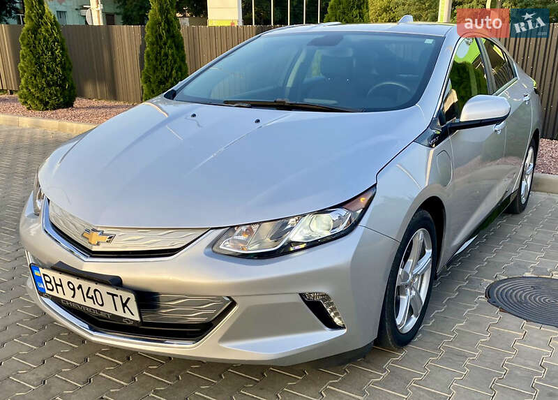 Хэтчбек Chevrolet Volt 2015 в Одессе