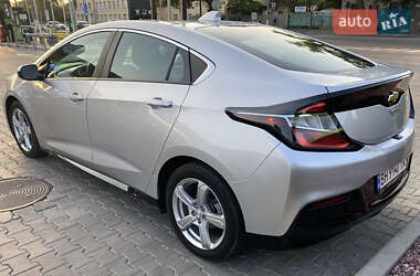 Хэтчбек Chevrolet Volt 2015 в 