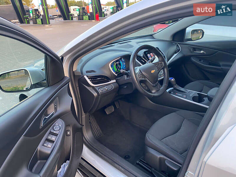 Хэтчбек Chevrolet Volt 2015 в Одессе