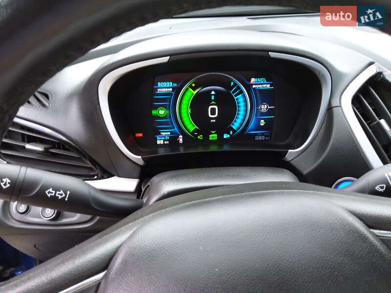 Хэтчбек Chevrolet Volt 2018 в Чугуеве