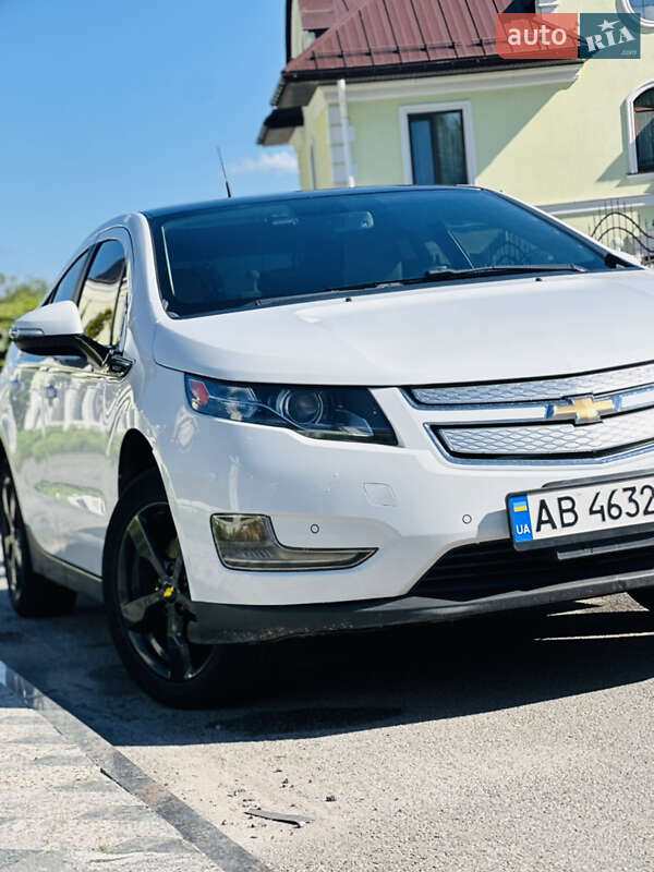 Хэтчбек Chevrolet Volt 2012 в Виннице