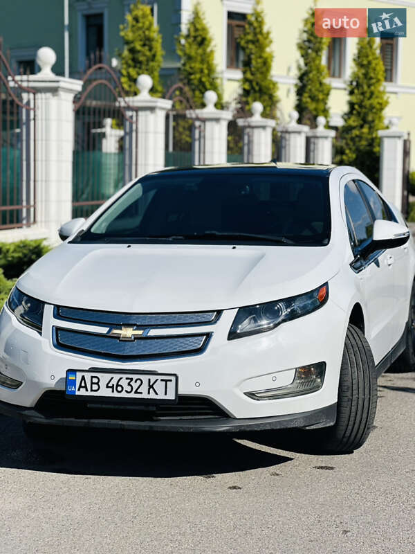 Хэтчбек Chevrolet Volt 2012 в Виннице