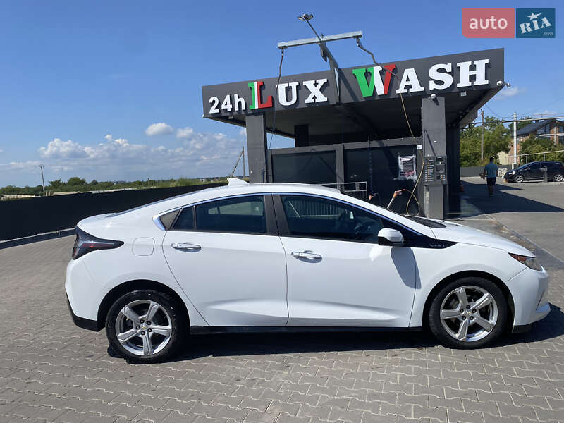 Хэтчбек Chevrolet Volt 2016 в Львове фото 6 Хэтчбек Chevrolet Volt 2016 в Львове