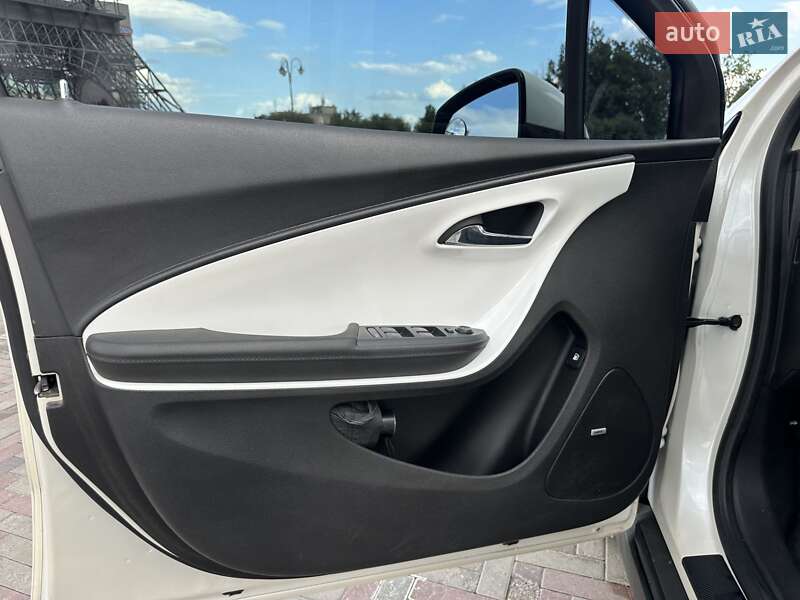 Хэтчбек Chevrolet Volt 2014 в Харькове фото 25 Хэтчбек Chevrolet Volt 2014 в Харькове