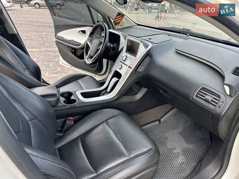 Хэтчбек Chevrolet Volt 2014 в Харькове фото 30 Хэтчбек Chevrolet Volt 2014 в Харькове