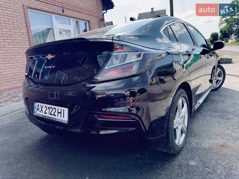 Хэтчбек Chevrolet Volt 2017 в Харькове