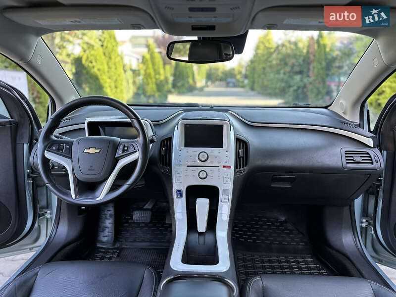 Хэтчбек Chevrolet Volt 2011 в Одессе