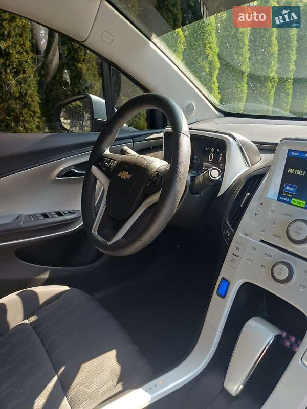Хетчбек Chevrolet Volt 2013 в Долині фото 4 Хетчбек Chevrolet Volt 2013 в Долині
