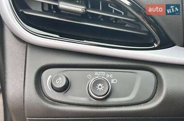 Хетчбек Chevrolet Volt 2017 в 